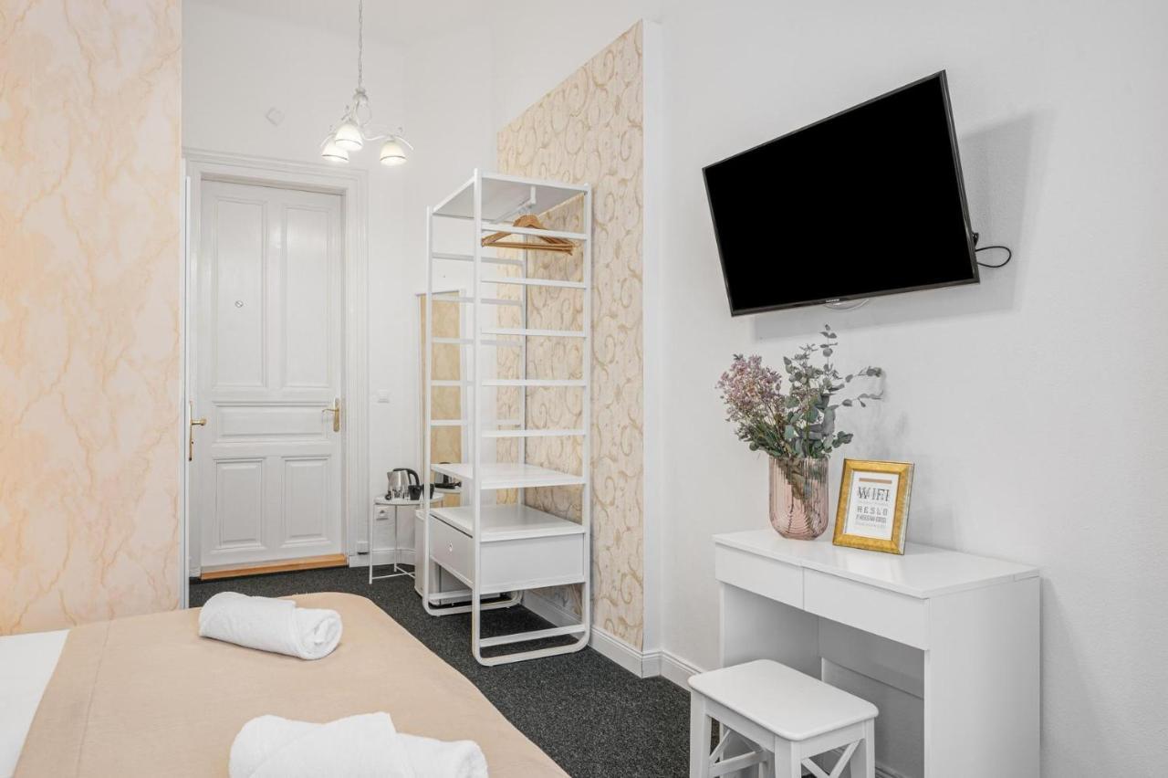 Hotel Downtown Pressburg